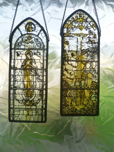 Miniature pair faux - a,